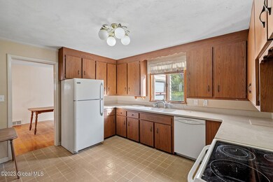 24-web-or-mls-22-e-highland-dr