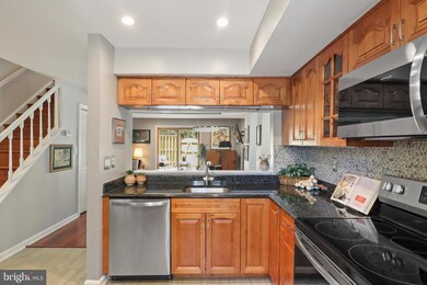 4501 28th Rd S unit 63, Arlington, VA 22206 - photo 7