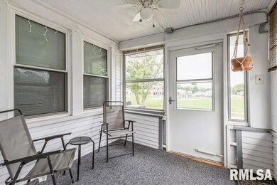 2021 42nd St, Rock Island, IL 61201 - photo 2