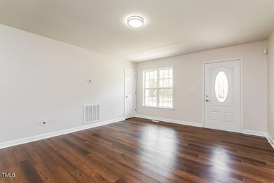 28 Jc Dr, Selma, NC 27576 - photo 3