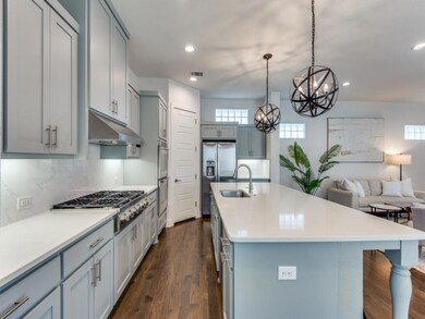 3860 Pine Tree Ct, Dallas, TX 75206 - photo 4