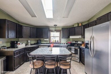 564 Maple Dr, Kalispell, MT 59901 - photo 7