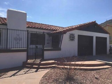 2424 Savannah Ave, El Paso, TX 79930 - photo 2