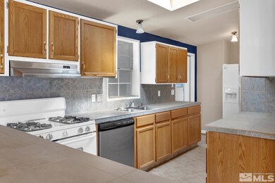 33 Calcite Dr, Mound House, NV 89706 - photo 7