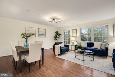 11325 Morning Gate Dr, Rockville, MD 20852 - photo 5