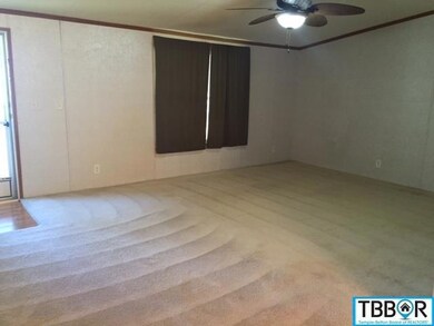 5365 Spray Ln, Temple, TX 76502 - photo 2