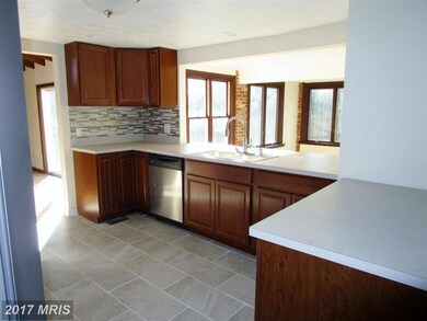 6746 Old Solomons Island Rd, Friendship, MD 20758 - photo 7