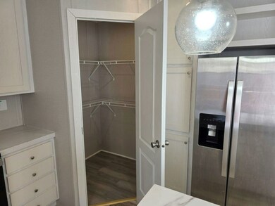 1704 Mlk jr unit 280, Killeen, TX 76543 - photo 3