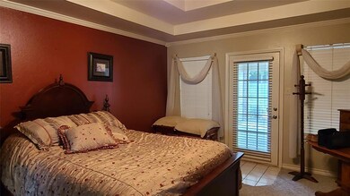 2114 Pecan St, Bonham, TX 75418 - photo 5