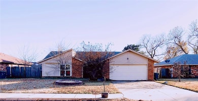 1502 W Gemini Rd, Edmond, OK 73003 - photo 2