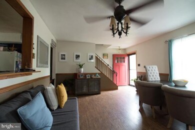 310 W 38th St, Reading, PA 19606 - photo 2