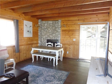 24071 Fern Glen Ln, Crestline, CA 92325 - photo 7