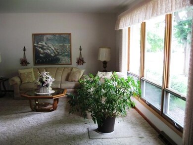 1512 E 3rd Ave, Mitchell, SD 57301 - photo 6