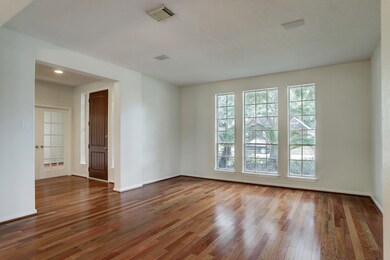 8911 Apple Mill Dr, Houston, TX 77095 - photo 5