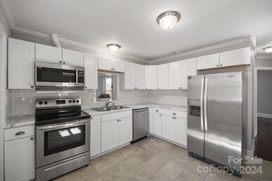 626 Salisbury Rd, Statesville, NC 28677 - photo 6