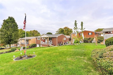 325 Maple St, West Mifflin, PA 15122 - photo 5