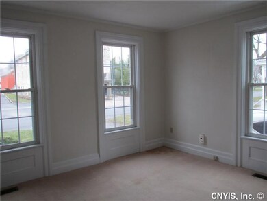 Living Room Four-bedroom apartment