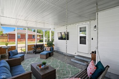 2916 13th St, Columbus, IN 47201 - photo 4