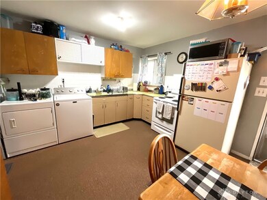 987 Stewart Ave, Xenia, OH 45385 - photo 4