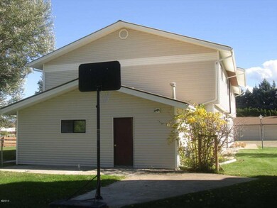 Side of 4-Plex