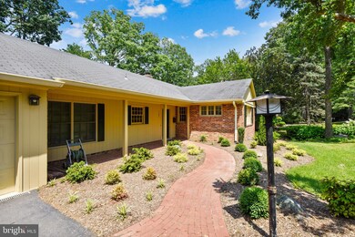 1302 Warrington Place, Alexandria, VA 22307 - photo 2