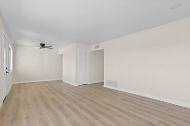 1st Living Area