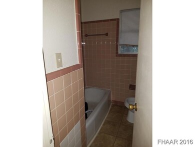 106 W Halstead Ave, Copperas Cove, TX 76522 - photo 4