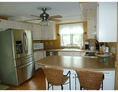 11 Kenmore St, Worcester, MA 01606 - photo 6