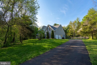 1005 Forrest Ln, Pennsburg, PA 18073 - photo 6