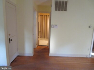 6507 Kansas Ln, Takoma Park, MD 20912 - photo 7