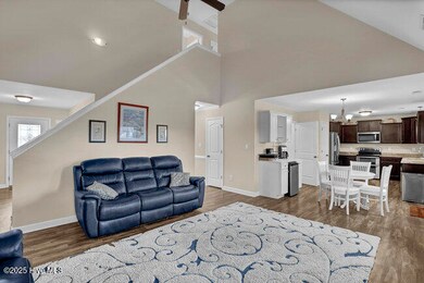 707 Crystal Cove Ct, Sneads Ferry, NC 28460 - photo 4