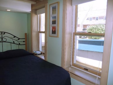 19 Brewster St unit B, Provincetown, MA 02657 - photo 7