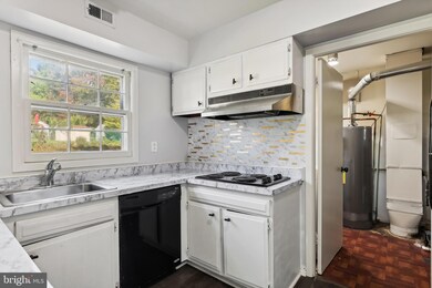 12435 Winding Ln, Bowie, MD 20715 - photo 7