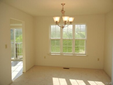 6947 Hearth Ln, Macungie, PA 18062 - photo 7