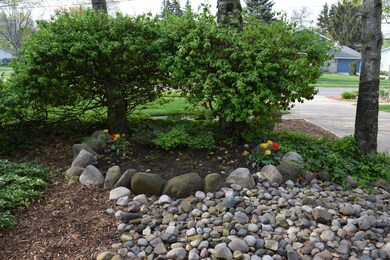 NICE FLOWER BEDS