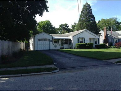 22 Celestia Ave, Cranston, RI 02920 - photo 2