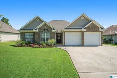 626 Camden Cove Ln, Calera, AL 35040 - photo 3