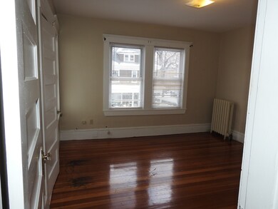 2 Logan St, Lawrence, MA 01841 - photo 4