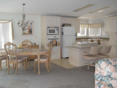 OPEN DESIGN LIVING/DINING/KITCHEN