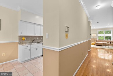 12119 Quilt Patch Ln, Bowie, MD 20720 - photo 2