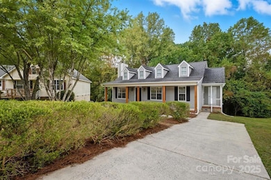 3807 Broomstraw Ct, Matthews, NC 28105 - photo 4