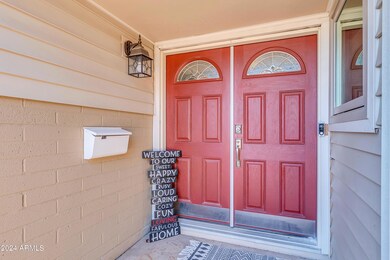 401 E Carson Dr-5