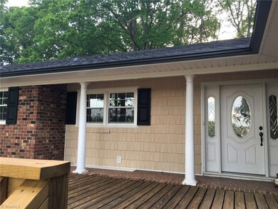 2388 Lambert Dr, Asheboro, NC 27205 - photo 3