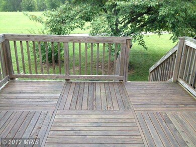 14361 Beaker Ct, Burtonsville, MD 20866 - photo 3