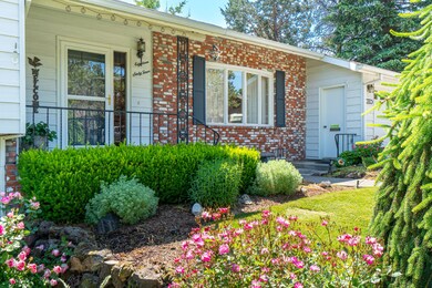 1864 NE 12th St, Bend, OR 97701 - photo 4