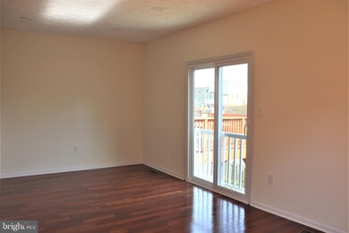 7424 Shady Glen Terrace, Capitol Heights, MD 20743 - photo 6