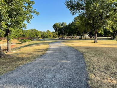 429 Schopmeyer, Gainesville, TX 76240 - photo 7