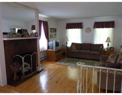 23 Ferry St, South Grafton, MA 01560 - photo 7