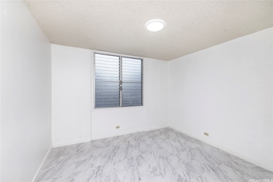 3410 Leahi Ave unit 205, Honolulu, HI 96815 - photo 6