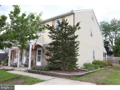 203 Hickory Dr, Quakertown, PA 18951 - photo 2